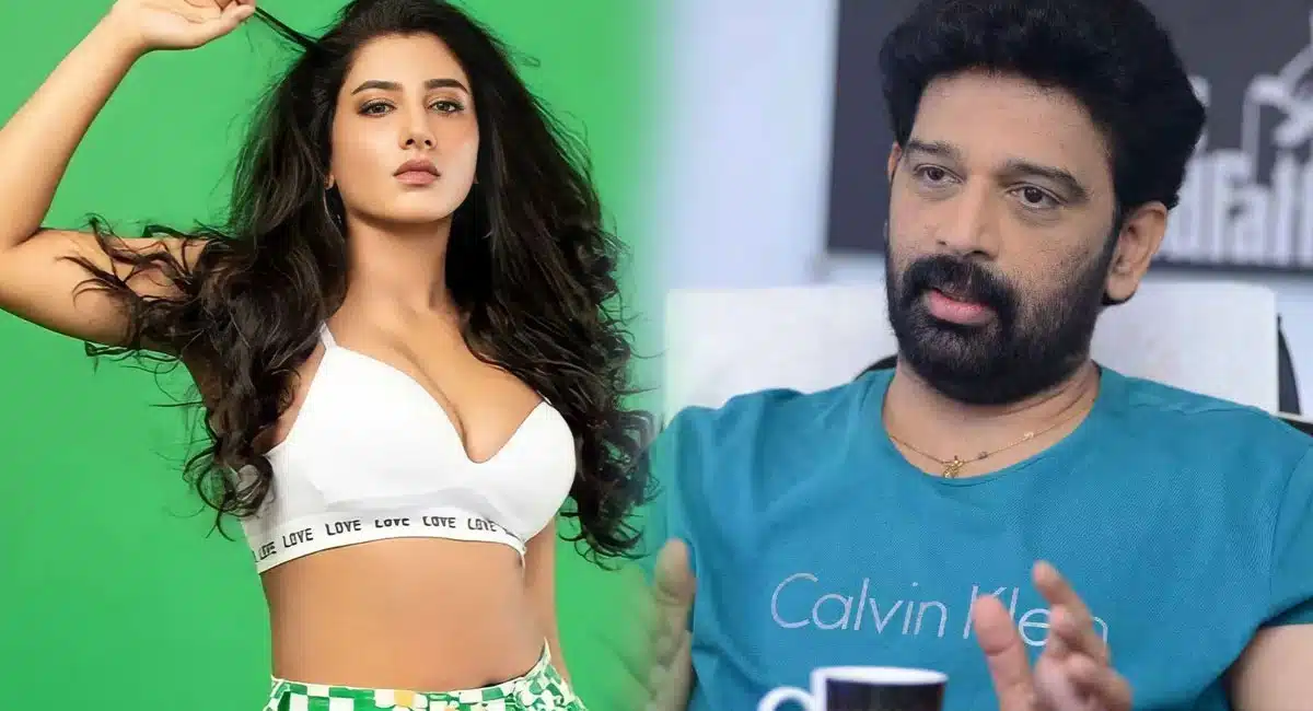 Vishnu Priya made comments on JD Chakraborty