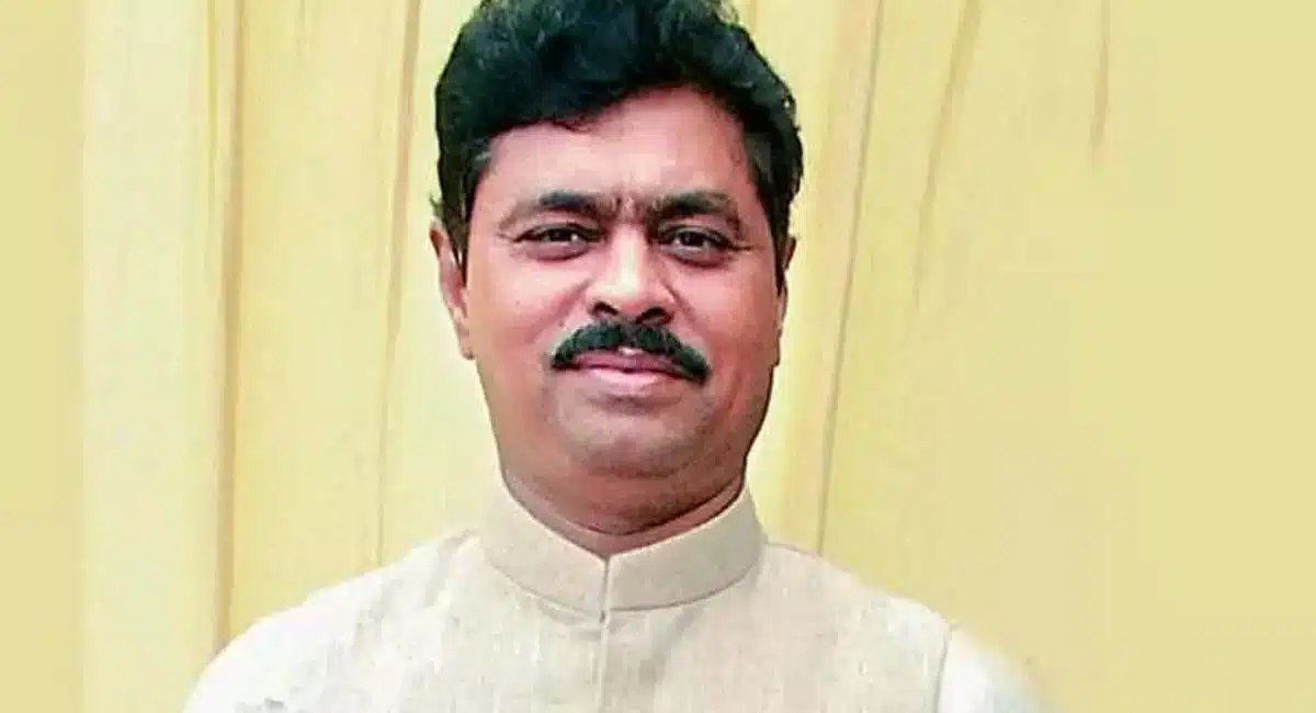 cm ramesh talks about vishaka mp ticket