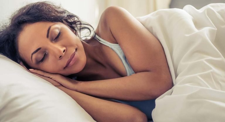 Sleep : నిద్ర పోయే ముందర ఇదొక్కటీ చేయండి చక్కగా నిద్ర పడుతుంది !