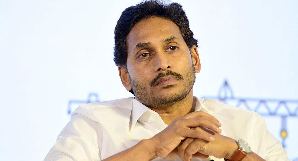 Ys Jagan : జగన్ కి తలనొప్పిగా మారిన నెల్లూరు జిల్లా రాజకీయాలు..!!