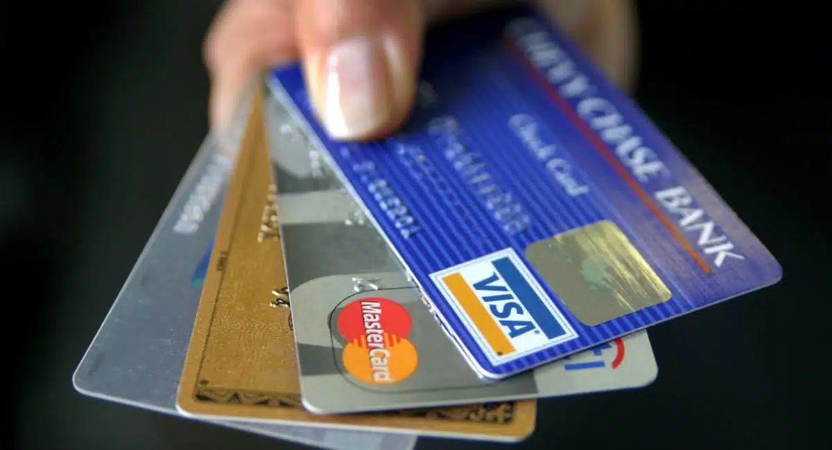 RBI rules for credit debit card holders