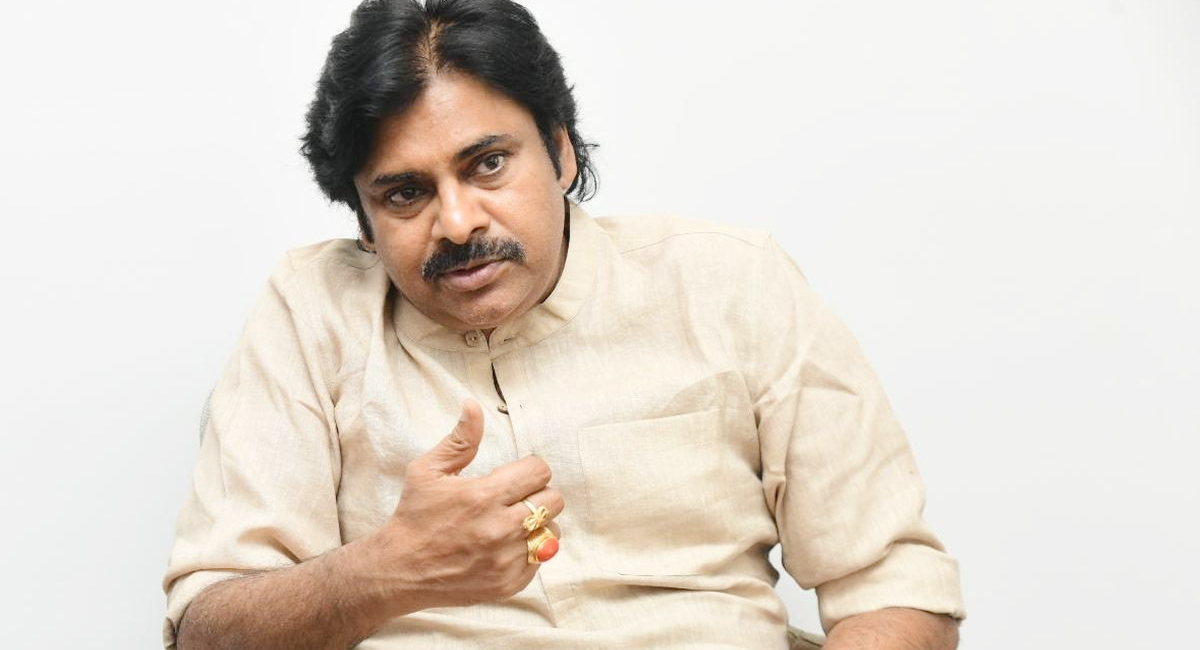 Pawan Kalyan : పవన్ కళ్యాణ్ నియోజకవర్గంపై క్లారిటీ వచ్చేసింది.. అక్కడి నుంచి పోటీ.. కాంపిటిషన్ మామూలుగా లేదు?