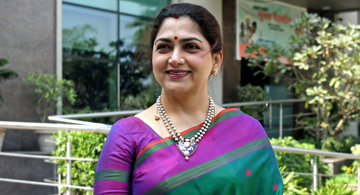 Kushboo : ఆ స్టార్ హీరో పై మనసు పడ్డ కుష్బూ .. ఒక్కసారి అతనితో అలా.. !!