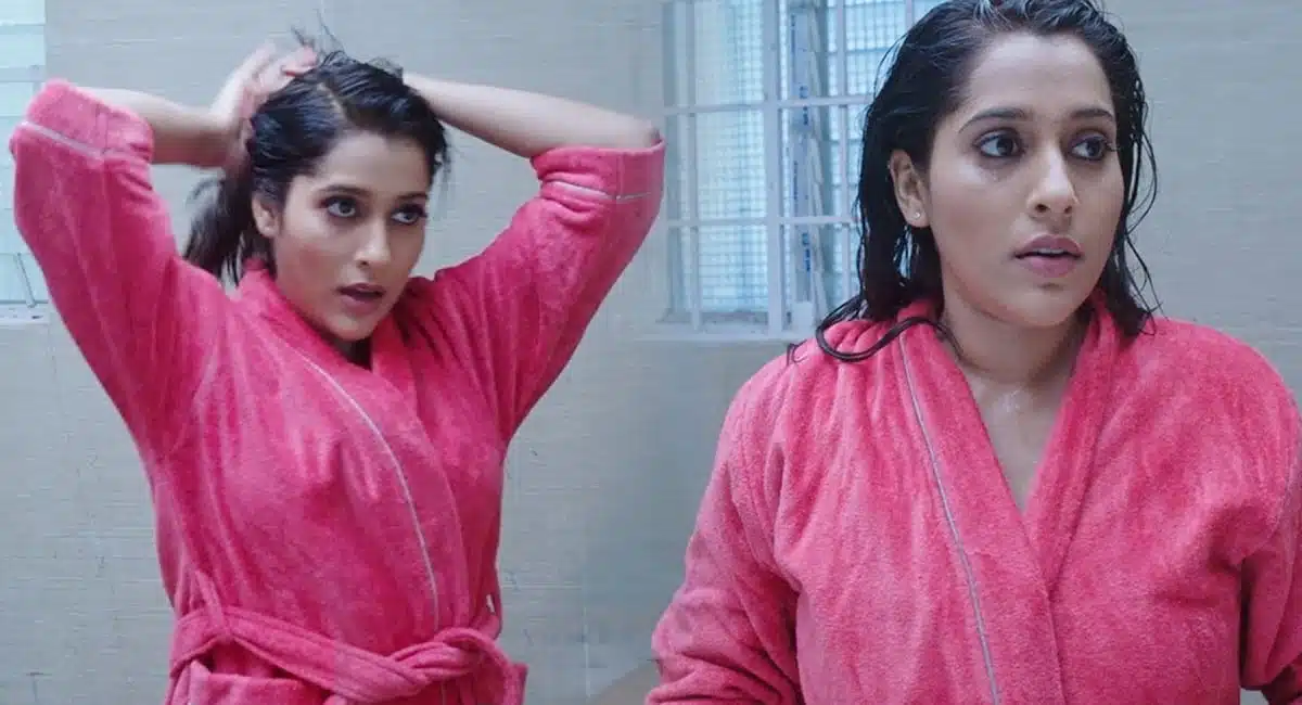 Anchor rashmi gautam comments about casting cuch