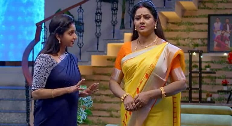 Brahmamudi 19 Sep Tuesday Episode : ఆ ఒక్క మాటతో అపర్ణను మార్చేసిన కావ్య.. దుగ్గిరాల ఫ్యామిలీ షాక్.. రాజ్‌కి కూడా దగ్గరైన కావ్య