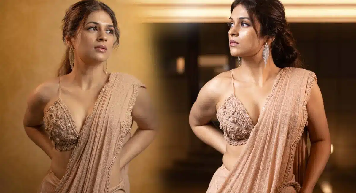 Shraddha Das : ఆఫ‌ర్లు లేకున్నా త‌గ్గేదేలే అంటున్న‌ శ్రద్ధా దాస్.. వైర‌ల్ పోటోలు..!