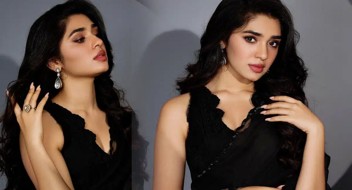 Krithi Shetty : బ్లాక్ సారీలో మెరిసిపోతున్న కృతిశెట్టి.. వైర‌ల్ ఫోటోలు