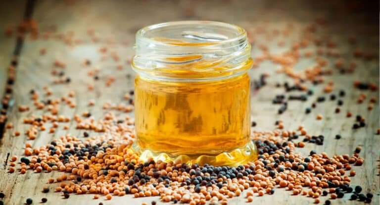 Mustard Oil : చలికాలంలో ఆవనూనె ఇలా వాడితే చాలు… 100 సమస్యలకు చెక్ పెట్టవచ్చు…!