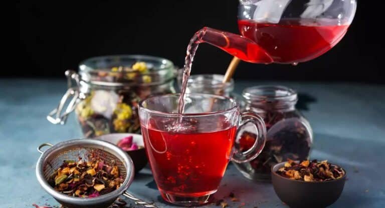 Hibiscus Tea : మందారం టీ తాగడం వలన 80% రోగాలు దగ్గరికి కూడా రావు…!