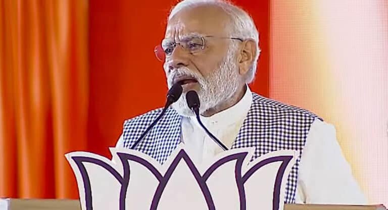 PM Modi : గిరిజన బిడ్డను రాష్ట్రపతిని చేశాం.. తెలంగాణలో బీసీ ముఖ్యమంత్రే.. ప్రధాని మోదీ స్పష్టం