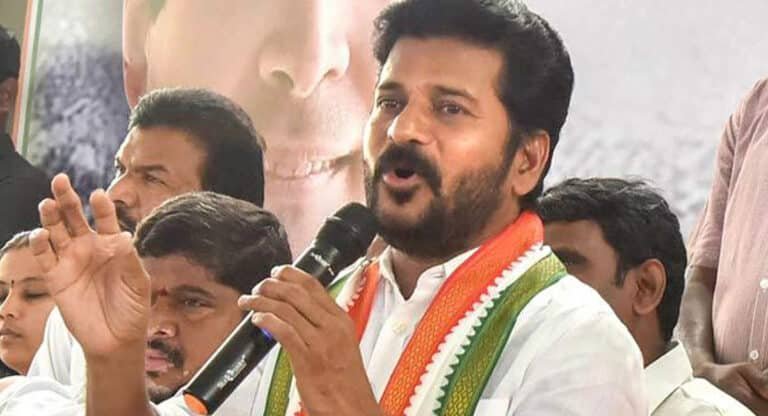 Revanth Reddy : మీడియాను పండబెట్టి తొక్కుతా… రేవంత్ రెడ్డి వార్నింగ్.. వీడియో వైరల్