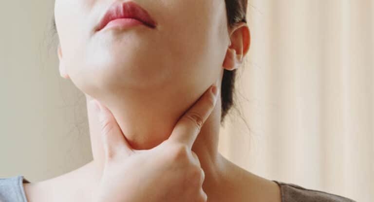 Thyroid : ఈ 3 టిప్స్ తో థైరాయిడ్ కి చెక్ పెట్టండి ఇలా…!