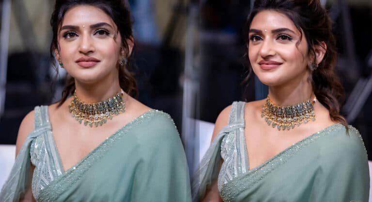 Sreeleela : ఈగ‌ల్ మూవీ ట్రైల‌ర్ స‌క్సెస్ ఈవెంట్‌లో త‌ళుక్కున్న మెరిసిన శ్రీ‌లీల‌.. వైర‌ల్ ఫోటోస్‌..!