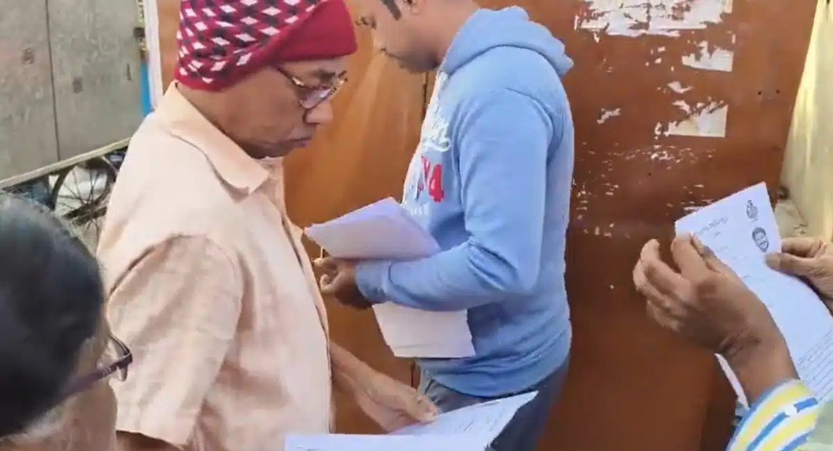 praja palana abhaya hastam applications are sold for money