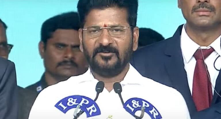 CM Revanth Reddy : బ‌డా బాబులు అయిన‌, సెల‌బ్రిటీలు అయిన ఆ విష‌యం వ‌దిలేదే లేద‌న్న రేవంత్ రెడ్డి