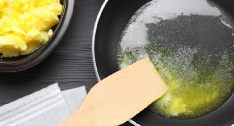 Ghee Benefits : రాత్రి పడుకునే ముందు మీ పాదాలకు నెయ్యి రాస్తే చాలు… పడుకున్న వెంటనే నిద్రలోకి జారుకుంటారు…