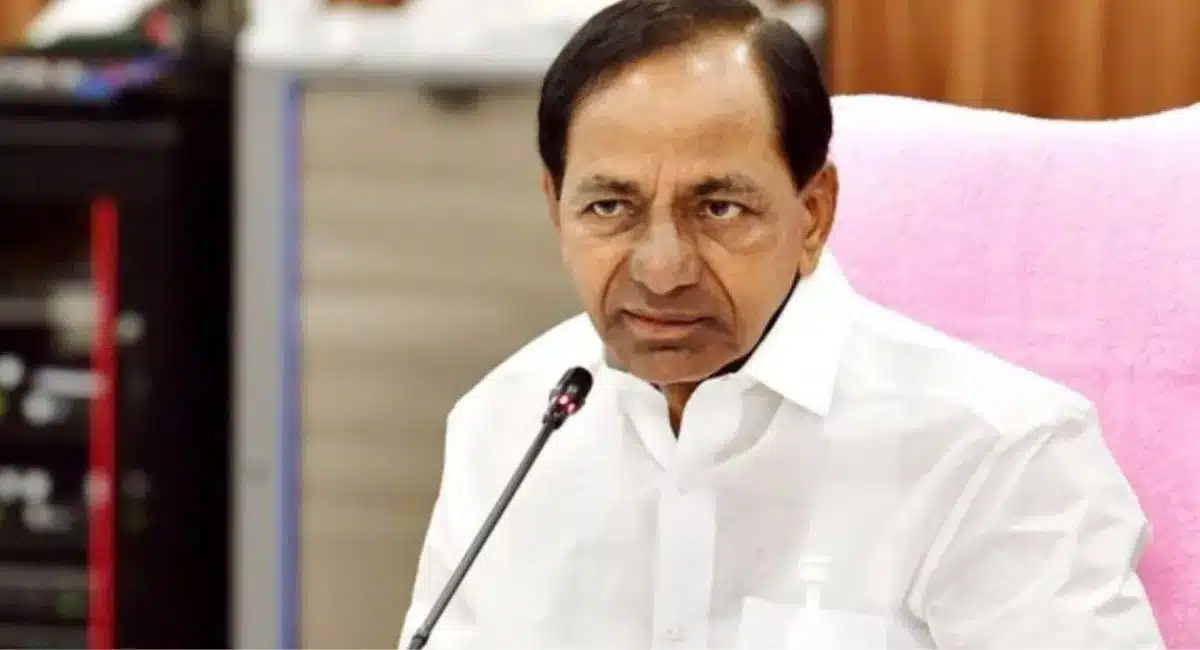 kcr seriously injured and joined in yashoda hospital