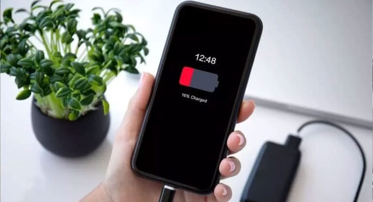 Smart Phone : గుడ్‌న్యూస్‌.. మార్కెట్లోకి కొత్త స్మార్ట్ ఫోన్.. అస‌లు ఛార్జింగ్ పెట్టాల్సిన పనే లేదు..!