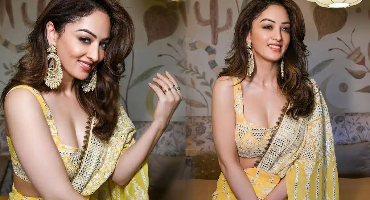 Sandeepa Dhar : సినిమా ఛాన్స్‌ల కోసం అందాల ఎర వేస్తున్న‌ సందీప్ ధ‌ర్ లేటెస్ట్ పోటోస్‌..!