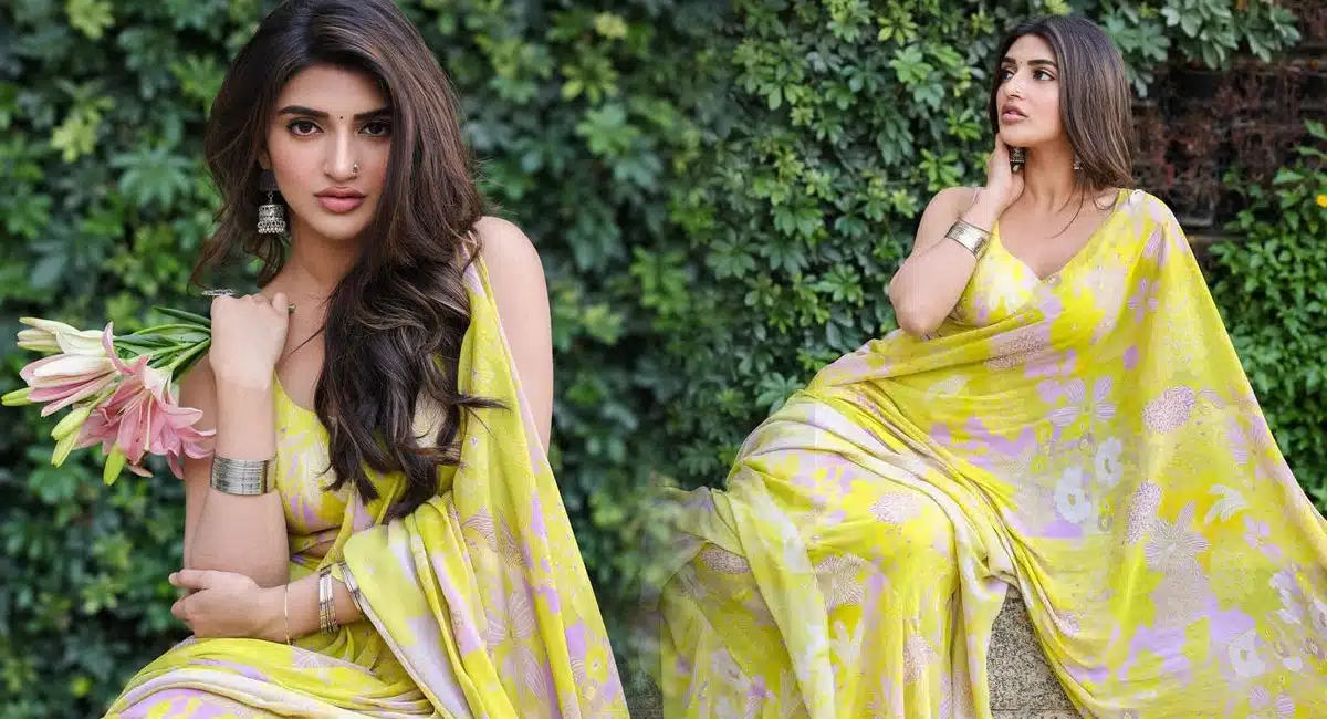 Sreeleela : నీలి క‌ల‌ర్‌ ప‌సుపు చీర‌లో పిచ్చెక్కిస్తున్న శ్రీ‌లీల‌.. ఫోటోగ్యాల‌రీ..!