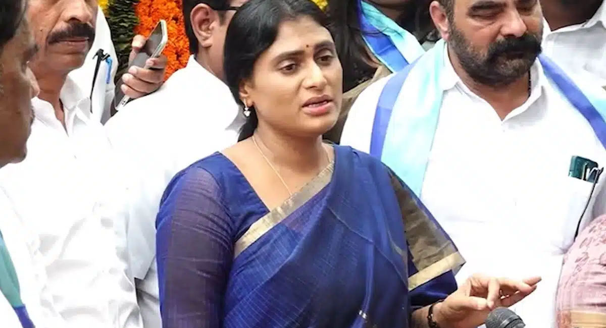 YS Sharmila : వ‌చ్చే ఎన్నిక‌ల్లో ఏపీలో పోటీ చేస్తా.. వైఎస్ ష‌ర్మిల‌..!