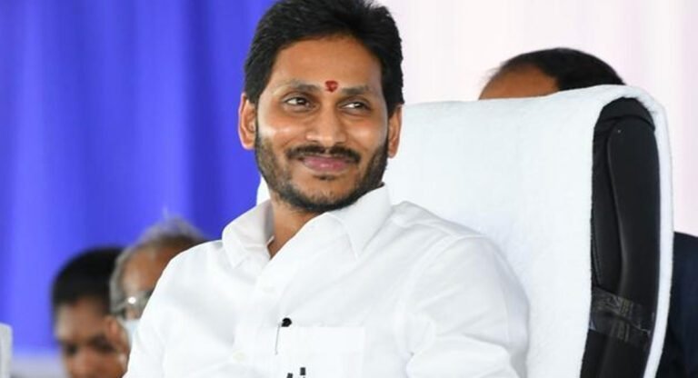 Y.S.Jaganmohan reddy  : ఆ ప్రాంతం జగన్ కి సెంటిమెంట్… ఈసారి ఎన్నికల ప్రచారం కూడా అక్కడి నుంచే మొదలు ..