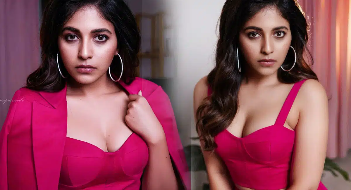 Actress Anjali : ఫింక్ డ్ర‌స్‌లో పిచ్చెక్కిన్తున్న అంజ‌లి.. ఈ హాట్ యాంగిల్స్ చుశారా..?