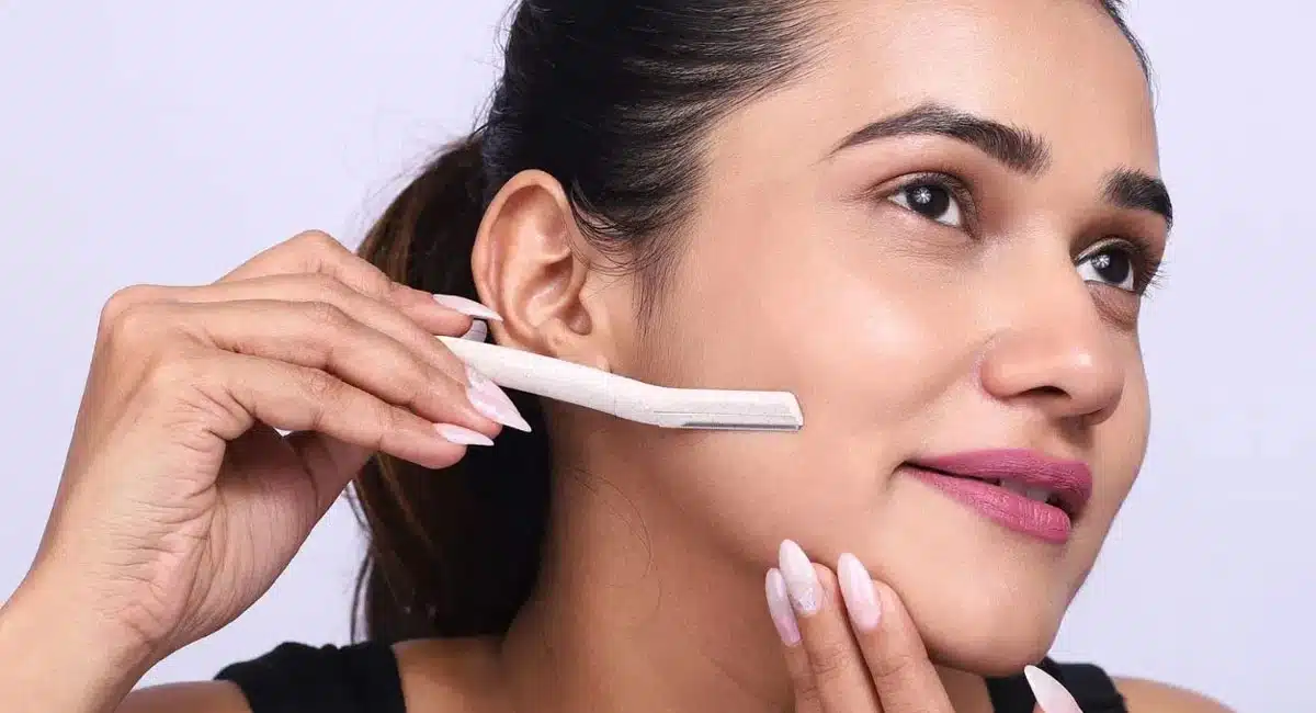 Facial :ఫేస్ సేవింగ్ చేస్తున్న అమ్మాయిలలూ.. మీకోసమే ఈ విషయాలు... జాగ్రత్త...!