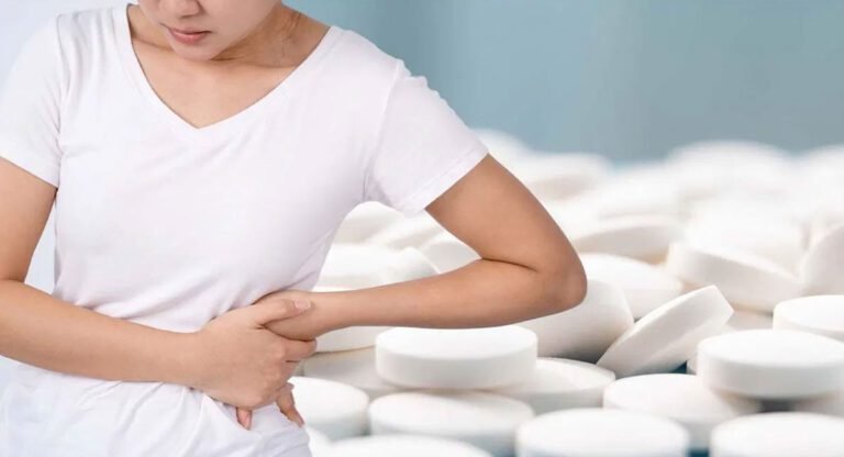 Paracetamol : బి కేర్ ఫుల్.. పారాసెట్ మాల్ టాబ్లెట్ లు పదే పదే వేసుకుంటున్నారా..? ఈ విషయాలు తెలిస్తే మీ గుండె జల్లు మంటుంది…!