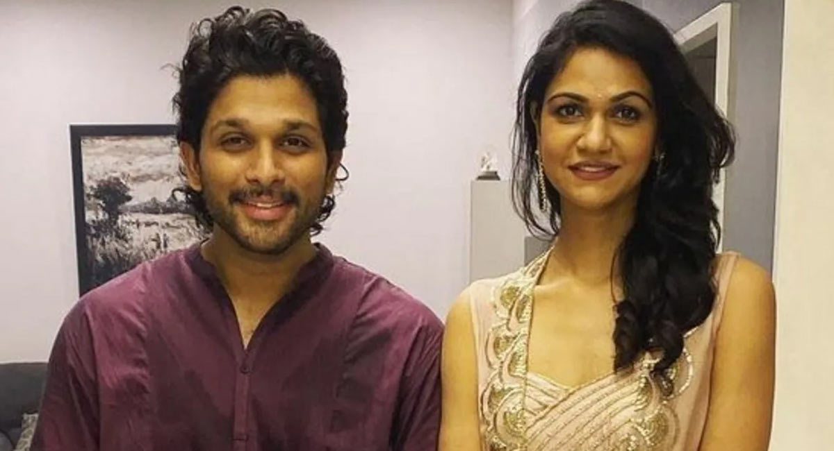 Allu Arjun And Sneha Reddy మంచిగా ఉండే బన్నీ స్నేహ మ‌ధ్య గొడ‌వ‌లా వారి వ‌ల్లేనంటూ నెటిజ‌న్స్ కామెంట్స్