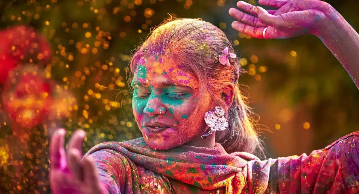 Holi : హోలీ ఆడేటప్పుడు ఈ జాగ్రత్తలు తప్పనిసరి...ప్రతి ఒక్కరు తెలుసుకోండి...!