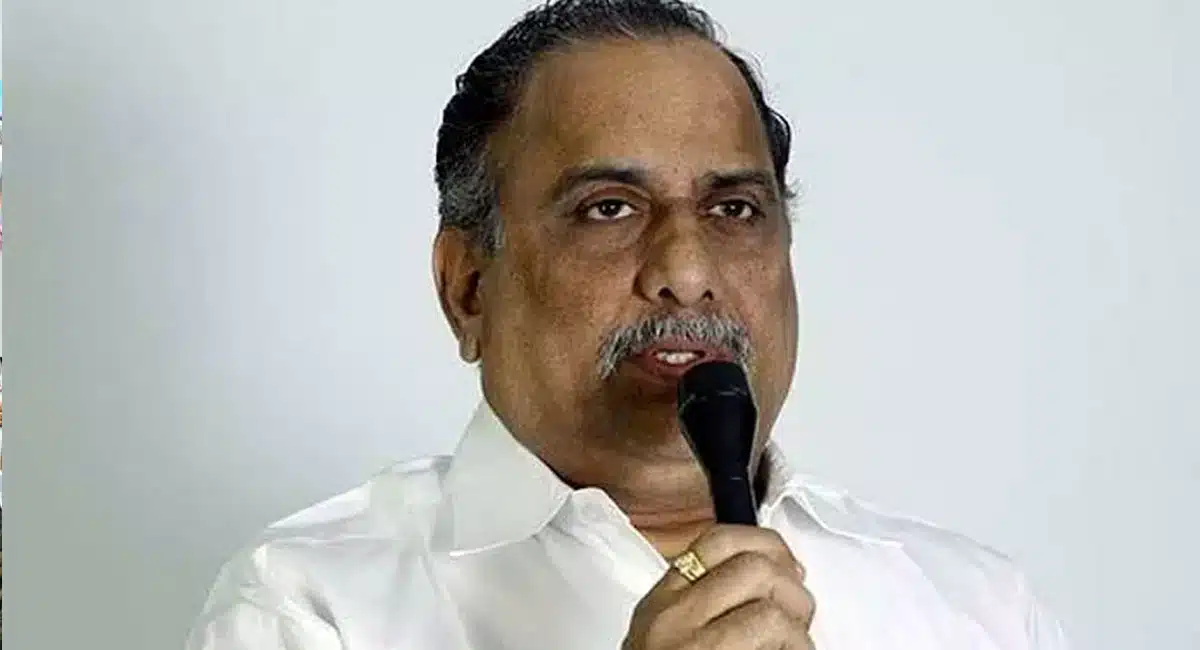 Mudragada Padmanabham : వైసీపీ లోకి ముద్రగడ పద్మనాభం.. వైయస్ జగన్ సమక్షంలో పార్టీలోకి చేరేది అప్పుడే..!