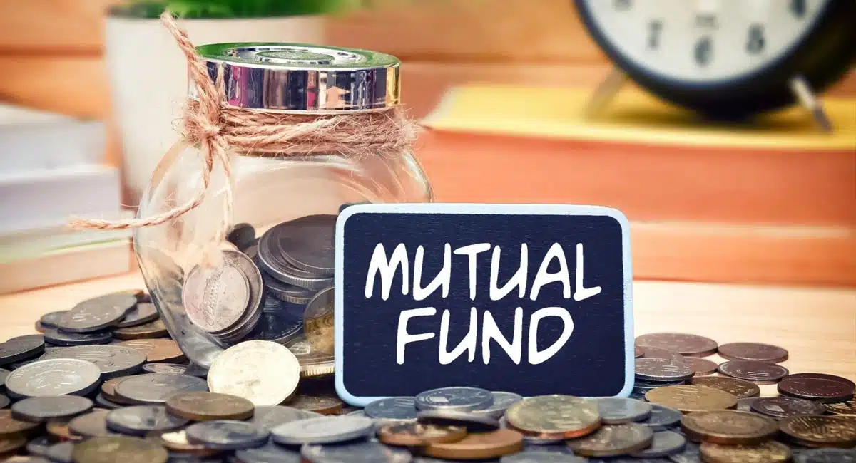 Mutual Funds : మ్యూచువల్ ఫండ్స్ పనితీరును, వాటిలో ఉండే రిస్కును తెలుసుకోవాలనుకుంటున్నారా.. అయితే ఈ సంస్థను ఫాలో అవ్వండి...!