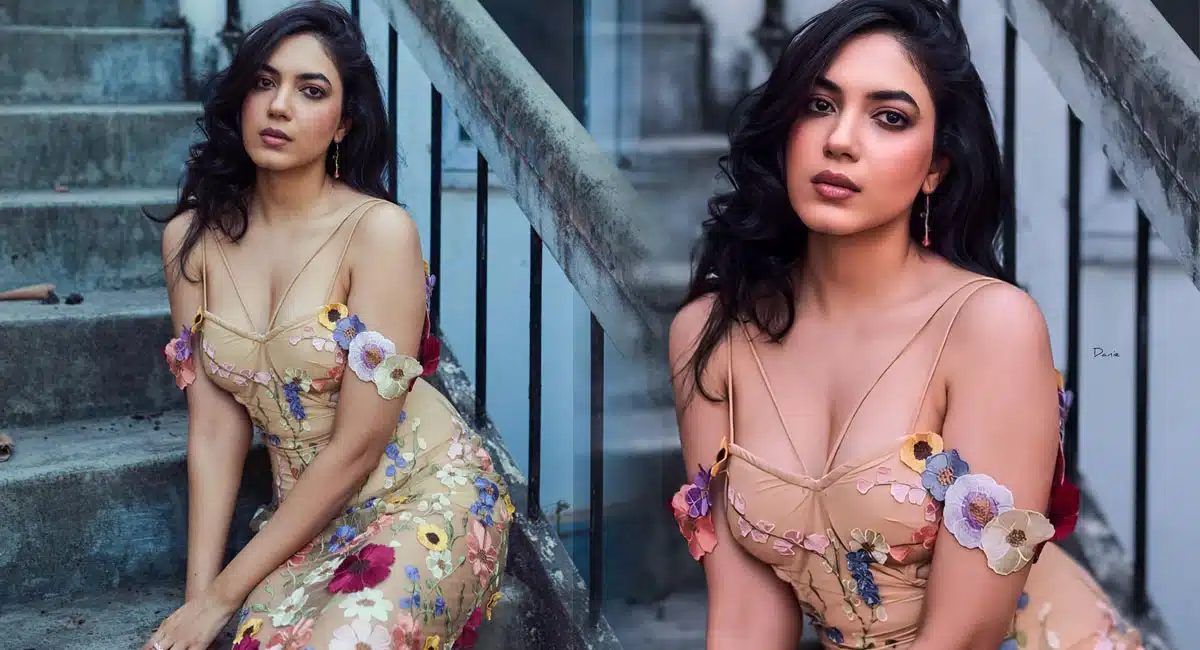 Ritu Varma : అందాల గెట్లు తెరిచిన రీతూ వ‌ర్మ‌.. లేటెస్ట్ ఫోటోస్‌..!