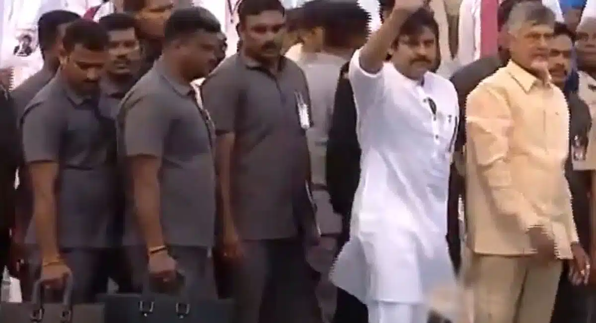 Pitapuram politics : పిఠాపురంలో వేడెక్కుతున్న రాజకీయాలు...పవన్ పై గెలుపు సాధించేందుకు జగన్ వ్యూహాలు...