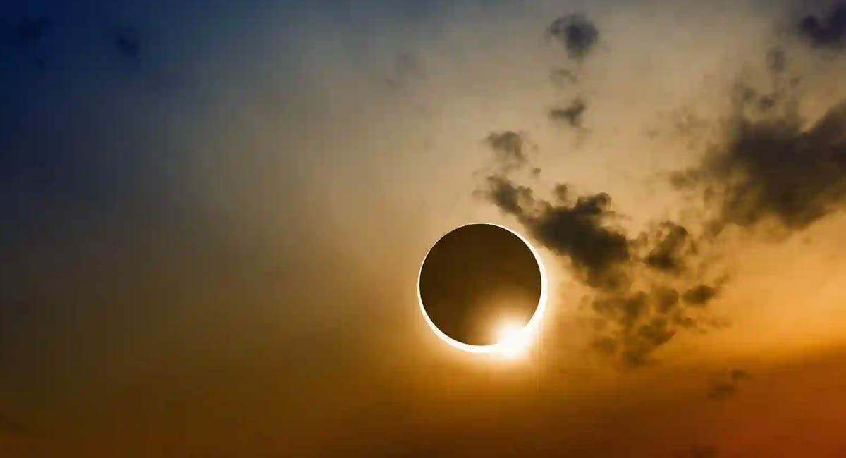 2024 Solar eclipse : ఏప్రిల్ 8 అత్యంత శక్తివంతమైన సూర్యగ్రహణం + సోమావతి అమావాస్య.. గర్భిణీ స్త్రీలు పాటించవలసిన నియమాలు..