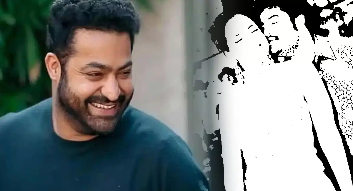 Jr Ntr : స్టార్ హీరోయిన్ తో ఎన్టీఆర్ పీకల్లోతు ప్రేమ.. అప్పట్లో అదో సంచలనం..!
