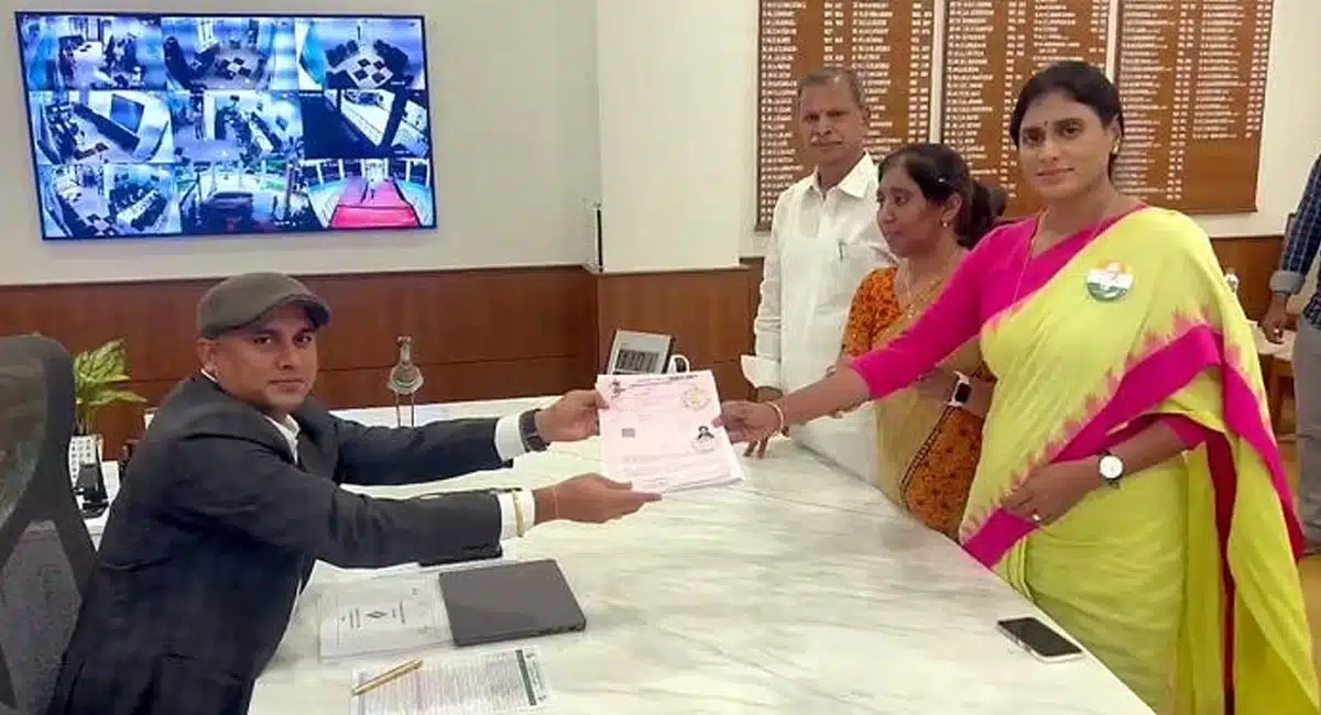 Ys Sharmila : వైఎస్ జ‌గ‌న్ ఇచ్చిన అప్పుల గురించి షాకింగ్ కామెంట్స్ చేసిన ష‌ర్మిల‌..!