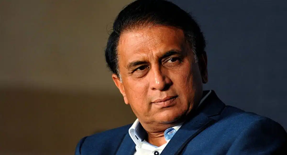 Sunil Gavaskar : బౌల‌ర్స్ బెంబెలెత్తిపోతున్నారు.. కొన్ని మార్పులు చేయ‌మంటూ సునీల్ గ‌వాస్క‌ర్ సూచ‌న‌..1