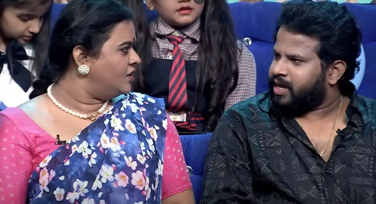 Hyper Aadi : హైప‌ర్ ఆది నా పొట్ట కొట్టాడు.. నాకు దిక్కు ఎవ‌రు అంటూ జ‌బ‌ర్ధ‌స్త్ న‌టి ఫైర్