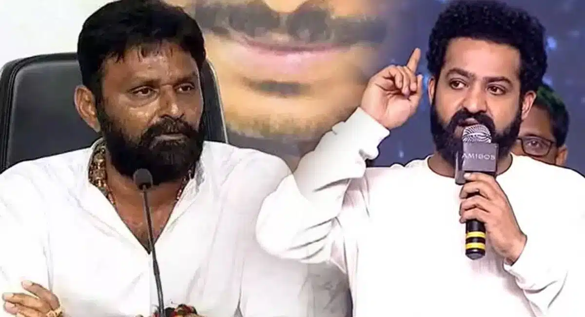 ఒక్క వీధిలో 2 రాష్ట్రాలు , 2 నియోజకవర్గాలు...ఎక్కడంటే..!!
