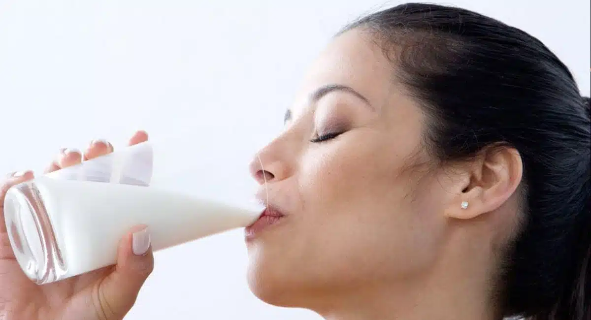 Milk : ఎండాకాలం పాలు తాగవచ్చా... నిపుణులు ఏమంటున్నారంటే...!