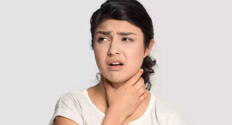 Oral Cancer Symptoms : గొంతు నొప్పి, మింగటం లో ఇబ్బందా…అయితే ఈ ప్రాణాంతక వ్యాధే కారణం…!!