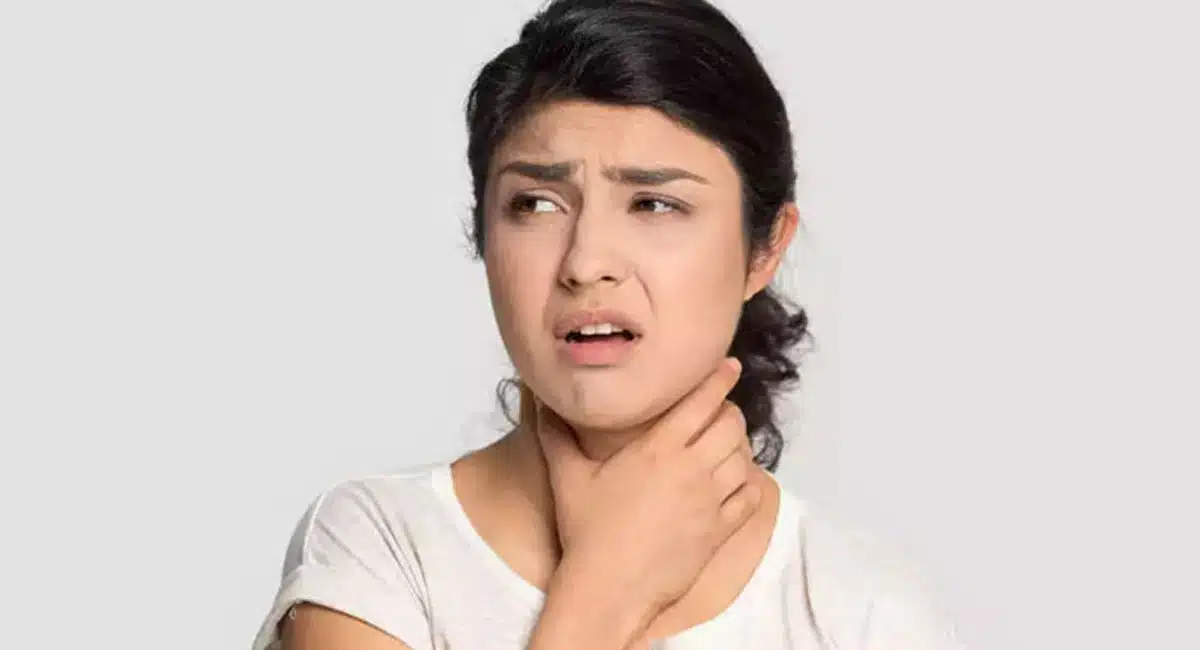 Oral Cancer Symptoms : గొంతు నొప్పి, మింగటం లో ఇబ్బందా…అయితే ఈ ప్రాణాంతక వ్యాధే కారణం…!!