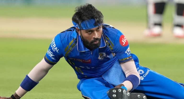 Hardik Pandya : హార్ధిక్‌కి దెబ్బ మీద దెబ్బ‌.. సొంత టీంని ఓడించి వేరే టీంని ప్లే ఆఫ్ చేర్చాడుగా..!