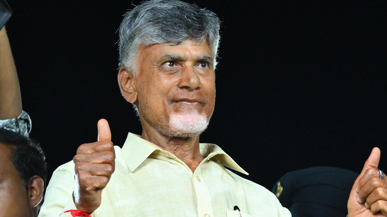 Chandrababu : మంత్రుల‌కి ఫ్రీ హ్యాండ్ ఇచ్చిన చంద్ర‌బాబు.. స‌డెన్‌గా ఇంత మార్పు ఏంటి?