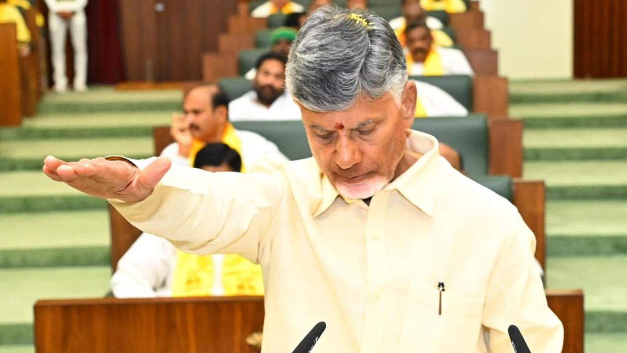 Chandrababu : మూడున్న‌రేళ్ల తర్వాత‌ అసెంబ్లీకి చంద్ర‌బాబు.. అంద‌రి దృష్టి ప‌వ‌న్‌పైనే..!