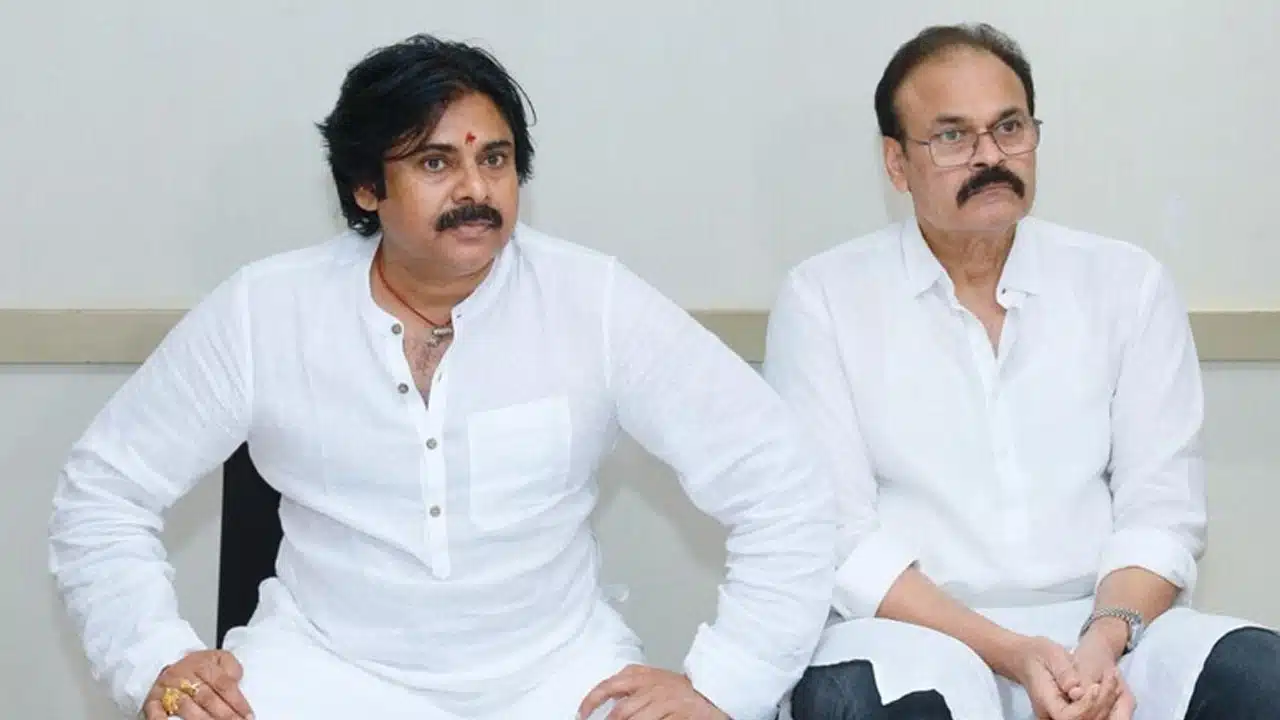Nagababu : పుట్టుక‌తోనే ప‌వ‌న్ క‌ళ్యాణ్‌కి ఆ స‌మ‌స్య ఉందంటూ సీక్రెట్ లీక్ చేసిన నాగ‌బాబు