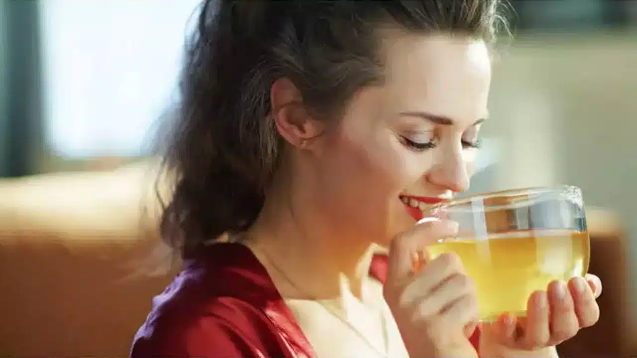 Natural Drinks : లివర్ డిటాక్స్ అయ్యేందుకు తీసుకోవలసిన డ్రింక్స్ ఇవే...!
