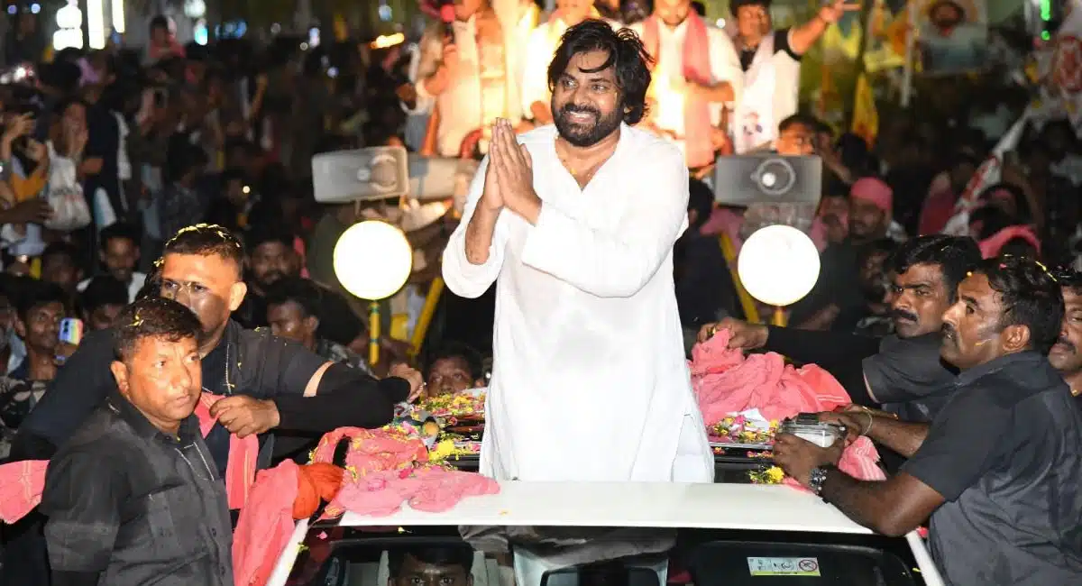 Pawan Kalyan : 70345 ఓట్ల మెజార్టీతో ప‌వ‌న్ క‌ళ్యాణ్ భారీ అఖండ విజ‌యం